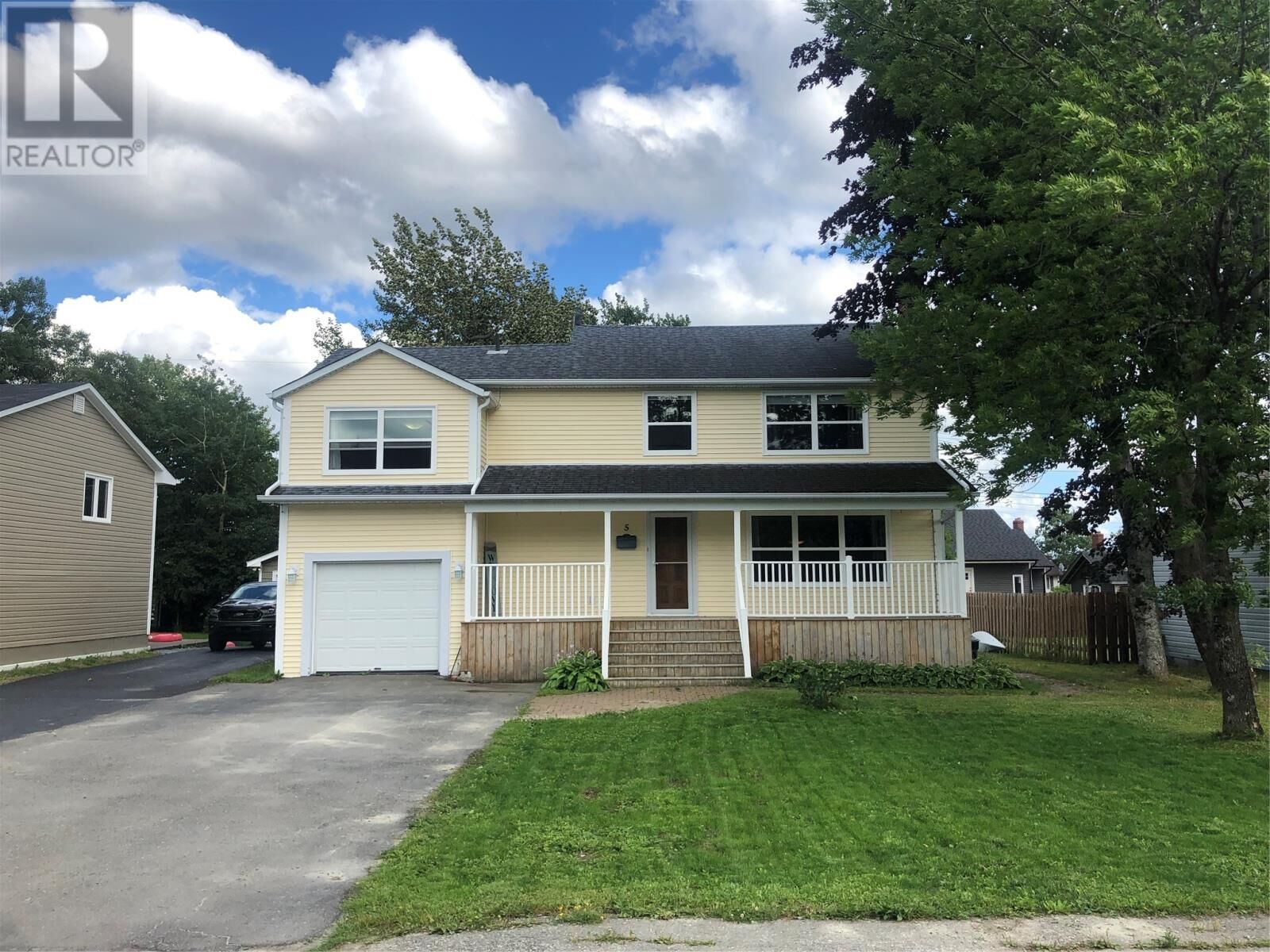 Property Photo:  5 Hawker Crescent  NL A1V 1S8 