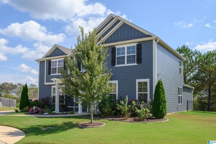 Property Photo:  12809 Tannery Lane  AL 35111 