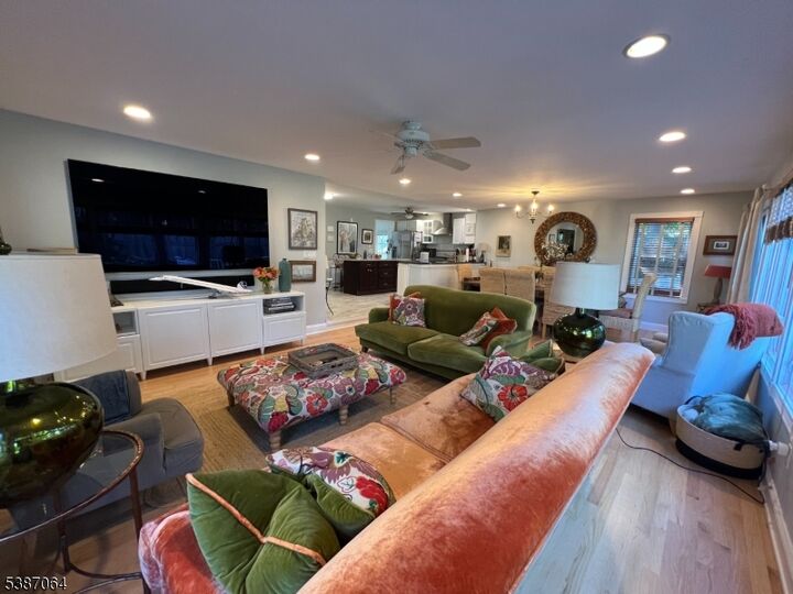 Property Photo: 25 Briant Pkwy NJ 07901
