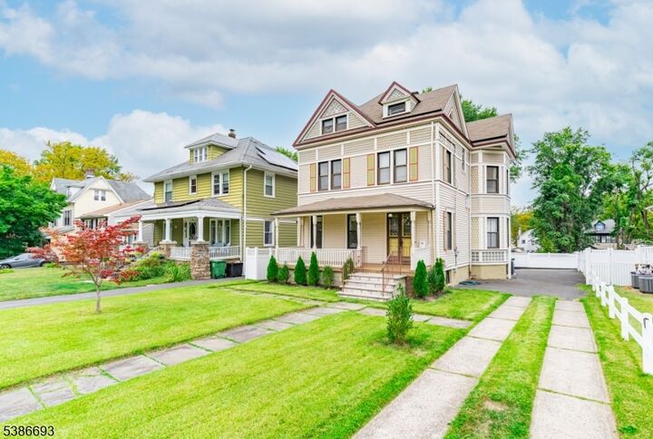150 W 5th Ave  Roselle Boro NJ 07203 photo