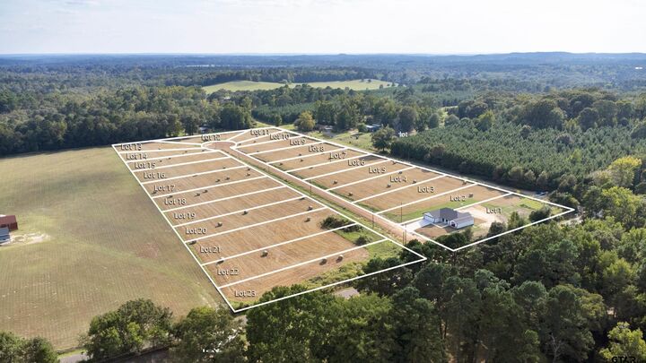 Property Photo:  855 Private Road 3168  TX 75645 