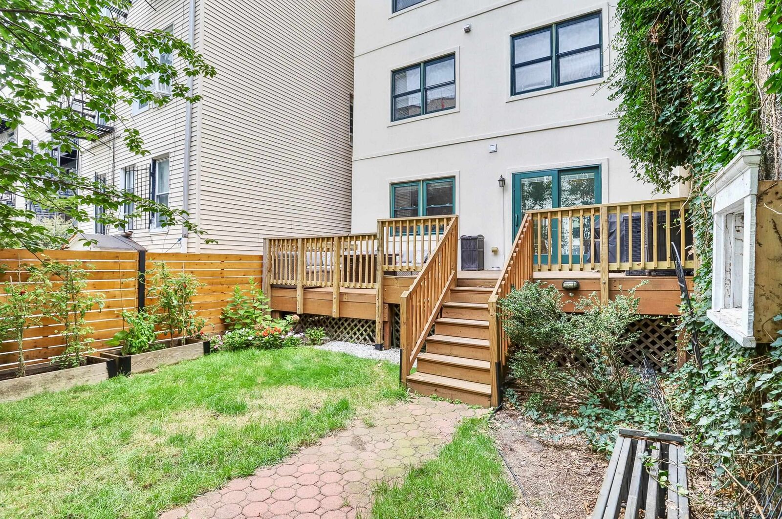 Property Photo: 502 Jefferson St 1 NJ 07030