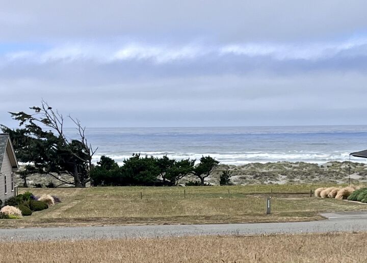 Property Photo:  2911 Sand Point Drive  CA 95519 