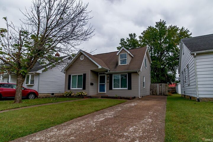 Property Photo:  308 S Welworth Avenue  IN 47714 
