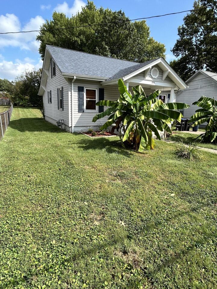 Property Photo: 304 Noel Avenue KY 40601