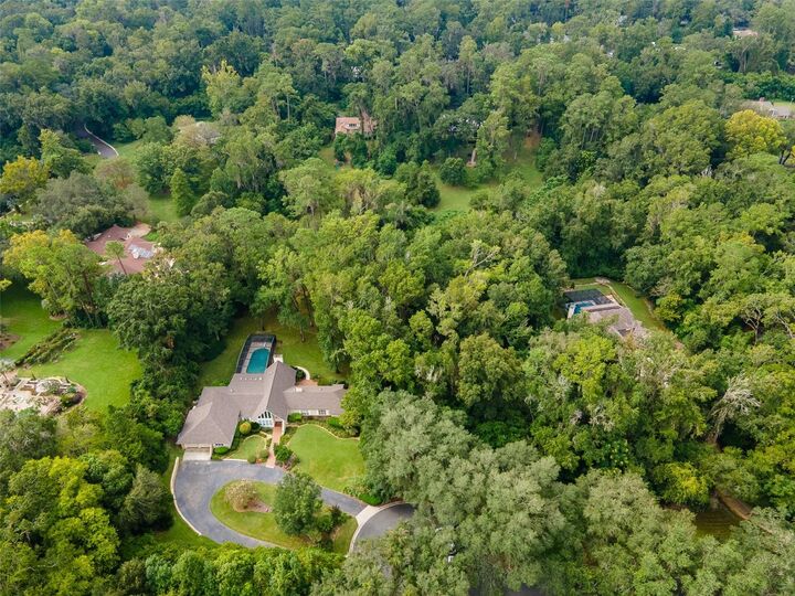 Property Photo: 2505 NW 26th Place FL 32605