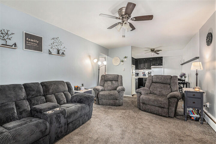 Property Photo: 886 Belfield Street SW MI 49509