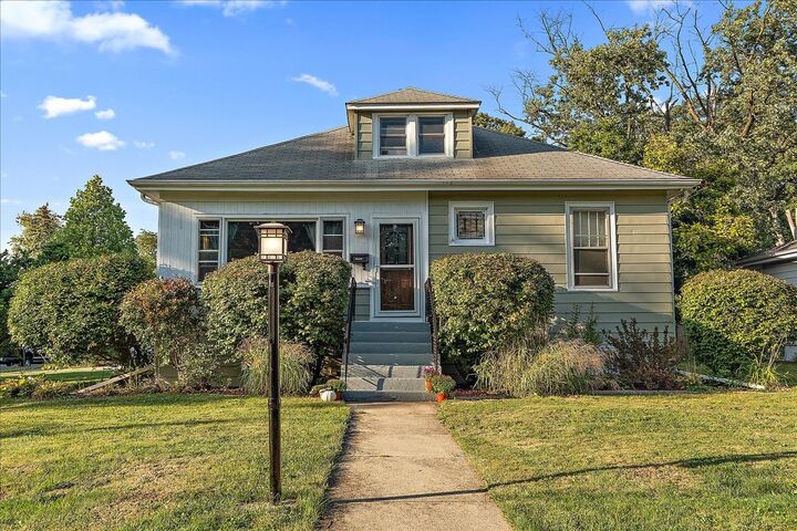 1758 Pine Road  Homewood IL 60430 photo