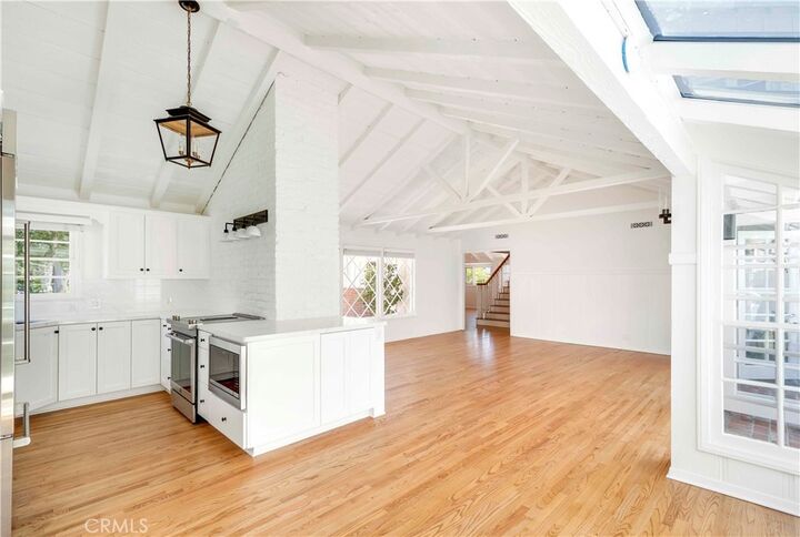 Property Photo:  2562 Vista Drive  CA 92663 
