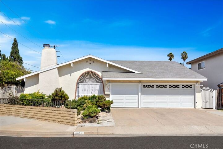 9015 La Linda Avenue  Fountain Valley CA 92708 photo