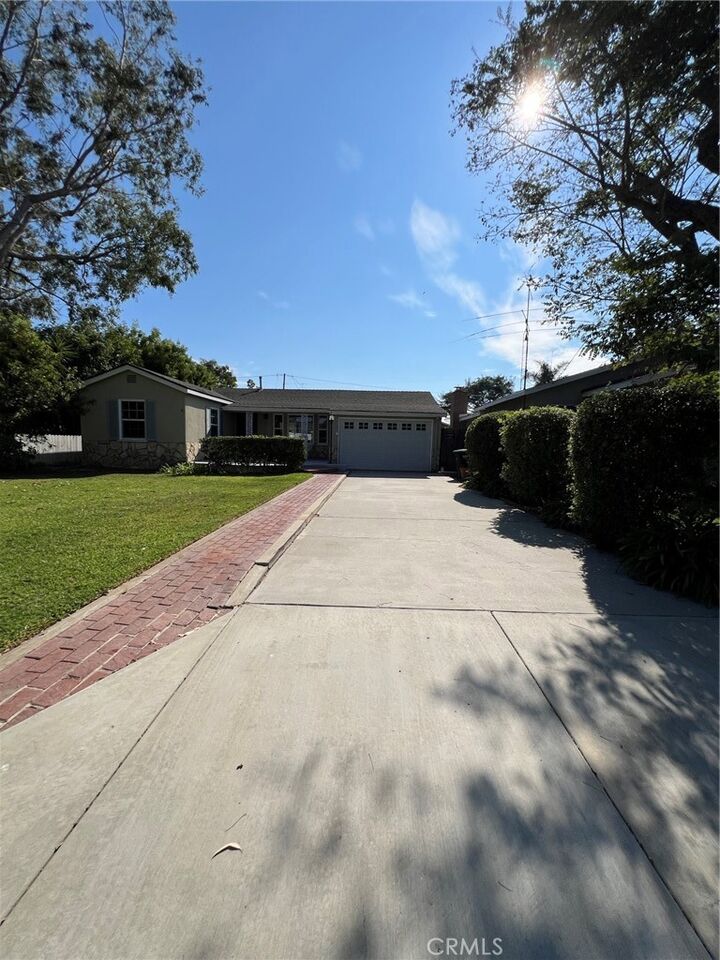 Property Photo:  277 Esther  CA 92627 