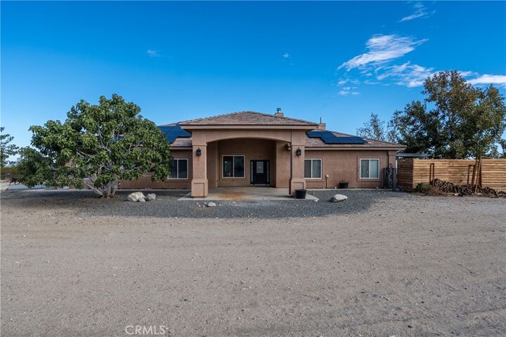 Property Photo:  1830 Calaveras Road  CA 92372 