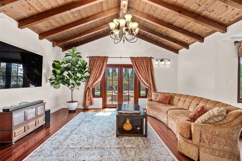 Property Photo: 2564 El Dorado Street CA 90503