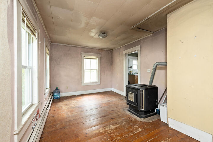 Property Photo:  768 Gore Road  ME 04002 