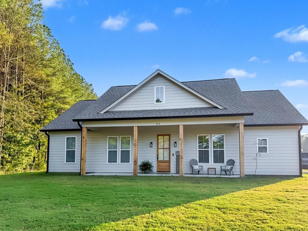 Property Photo: 514 County Road 445 MS 38655
