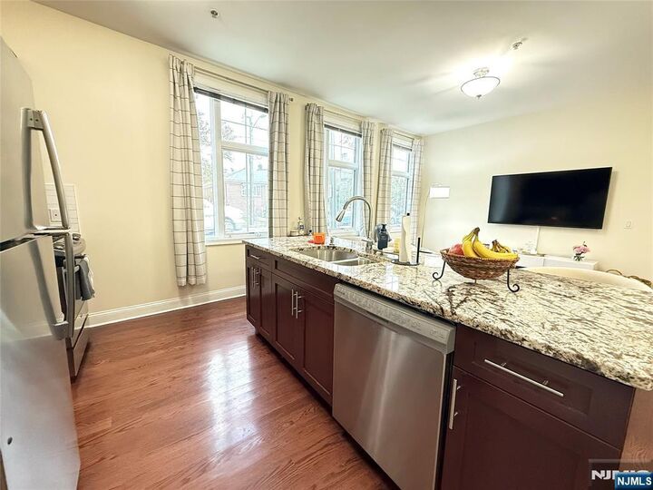 Property Photo:  615 Palisade Avenue 1  NJ 07010 