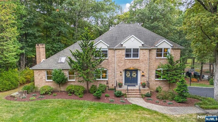 8 Denise Drive  Kinnelon Borough NJ 07405 photo