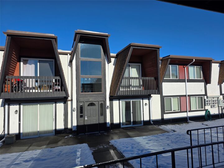 Property Photo:  222 13th Avenue S 4  MT 59405 