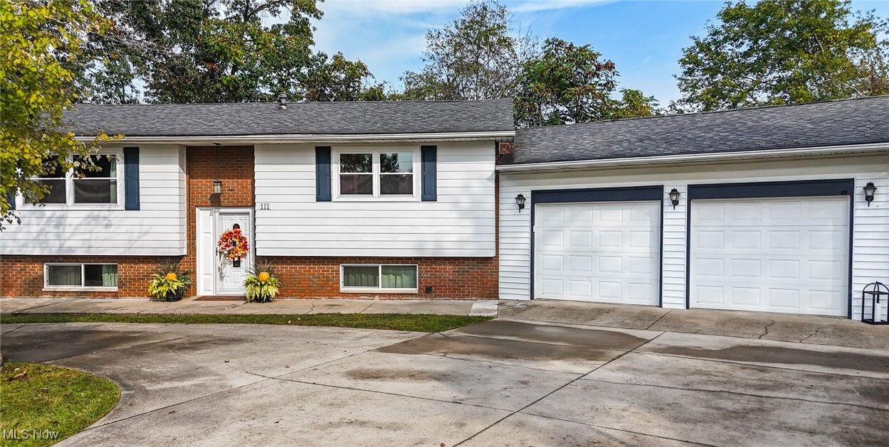 Property Photo:  111 Beckwith Avenue  WV 26187 
