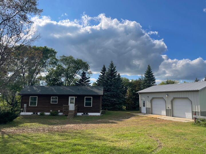 Property Photo: 13567 Cr-11 MN 56378