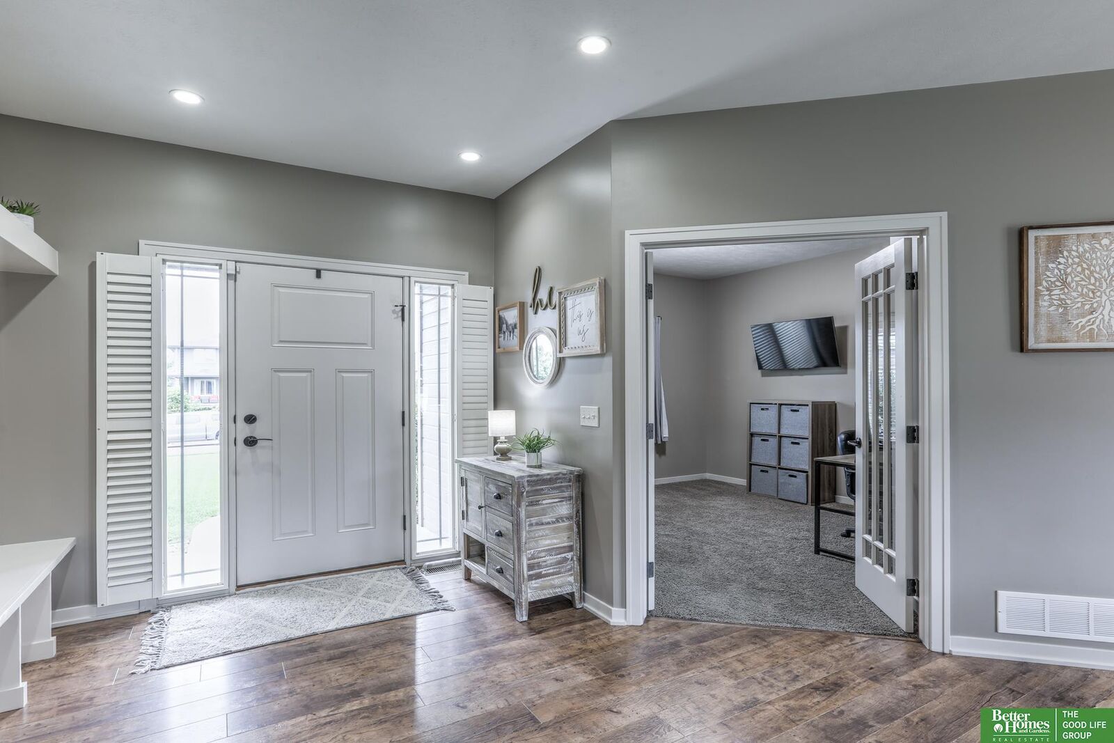 Property Photo: 3513 S 201 Circle NE 68130