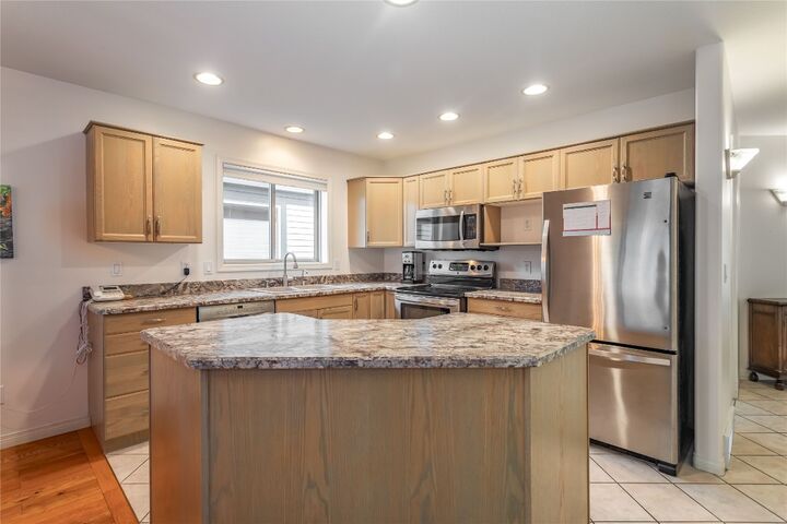 Property Photo:  550 Yates Road 162  BC V1V 1Z4 