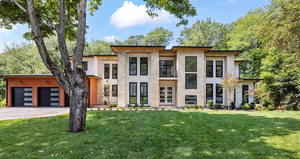 Property Photo:  8 Blueberry Lane  MA 02420 