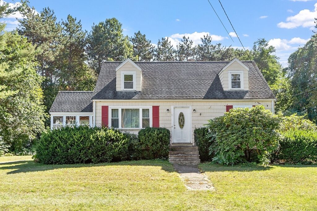 Property Photo:  3 Catherine Ave  MA 01887 