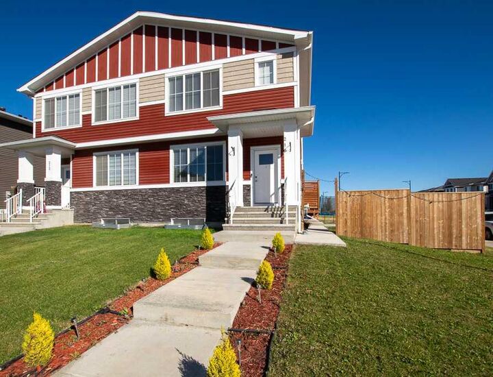 Property Photo:  216 Chelsea Drive  AB T1X 1Z5 