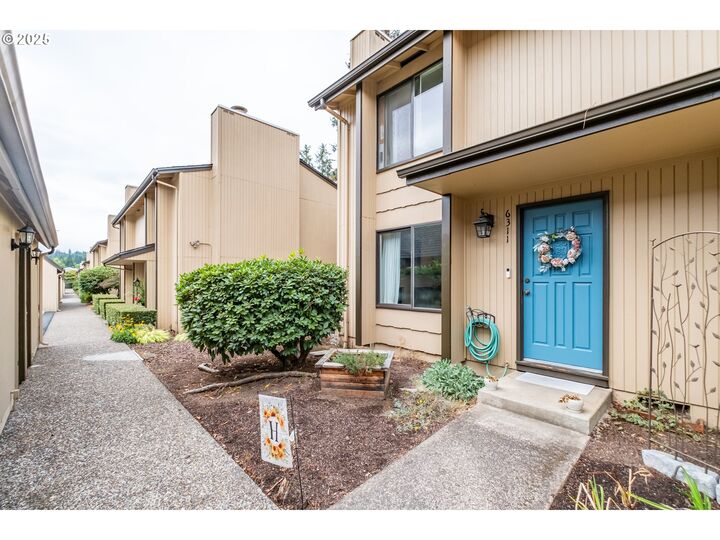 Property Photo:  6311 Fairway Ave  OR 97306 