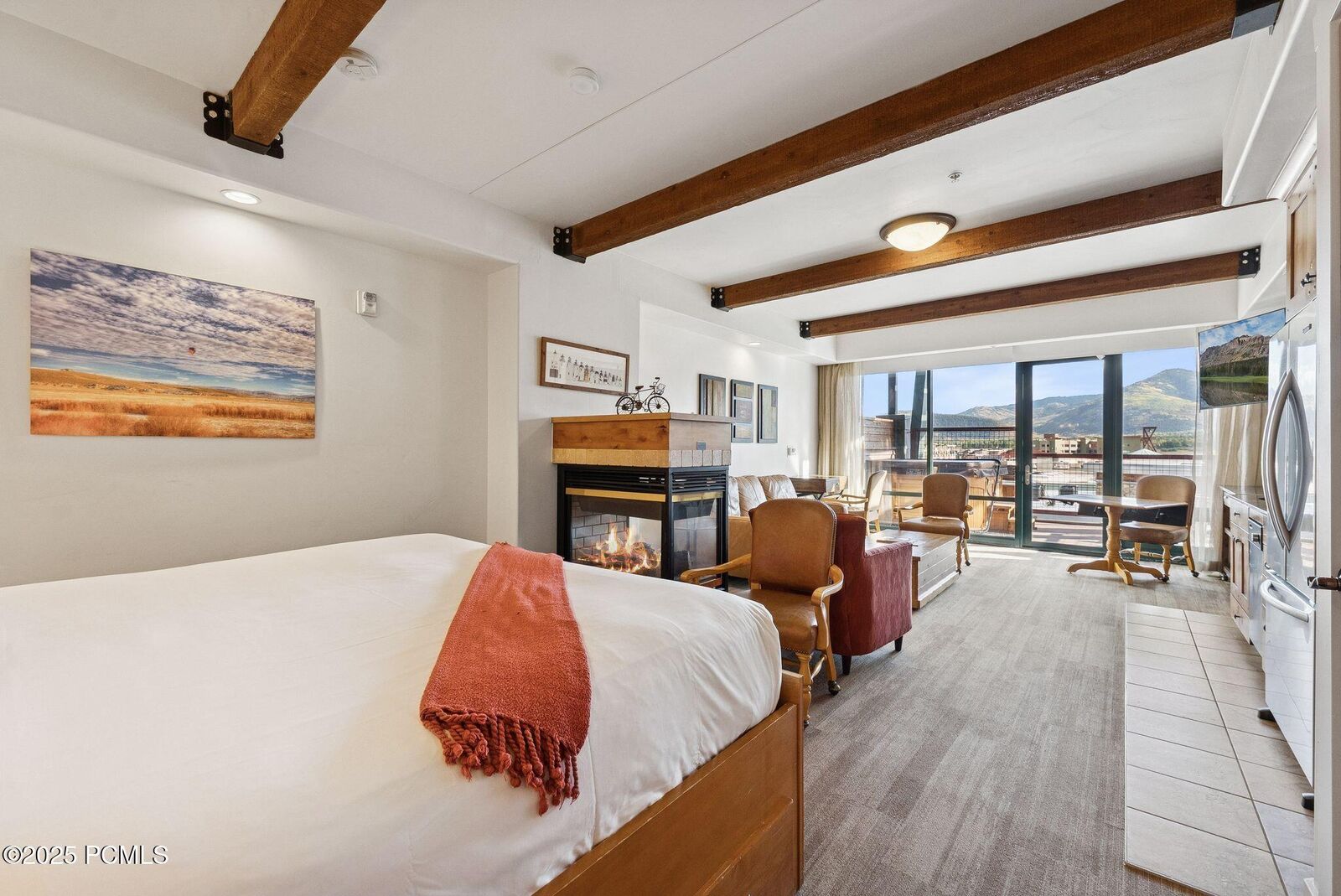 Property Photo: 1476 Newpark Boulevard 402 UT 84098