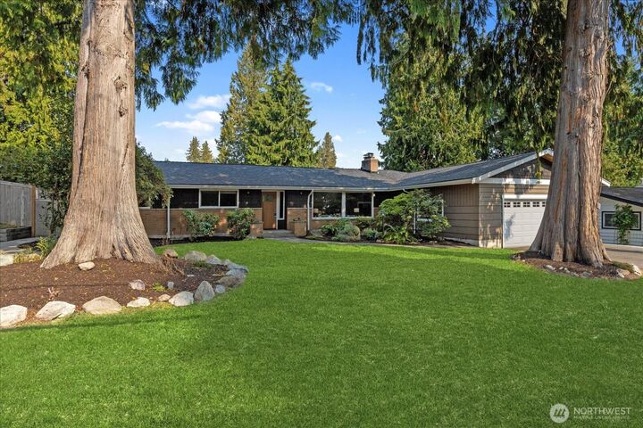 8229  188th Street SW  Edmonds WA 98026 photo