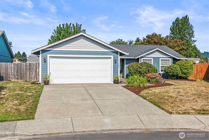 Property Photo:  109  Indigo Court  WA 98626 