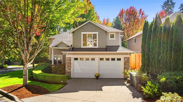 Property Photo:  9127 NE 160th Place  WA 98028 