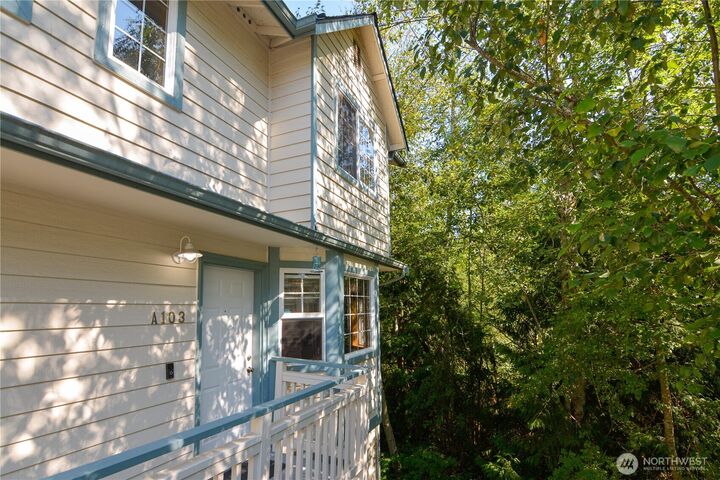 13629  26th Place W A-103  Lynnwood WA 98087 photo