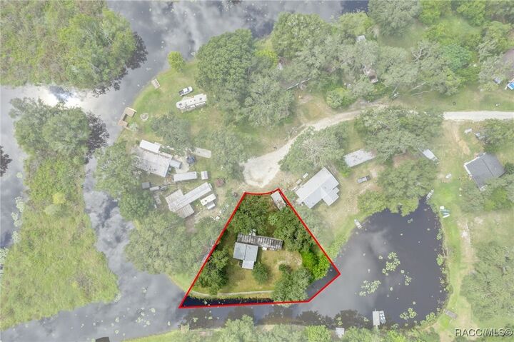 Property Photo: 2011 N Twig Point FL 34453