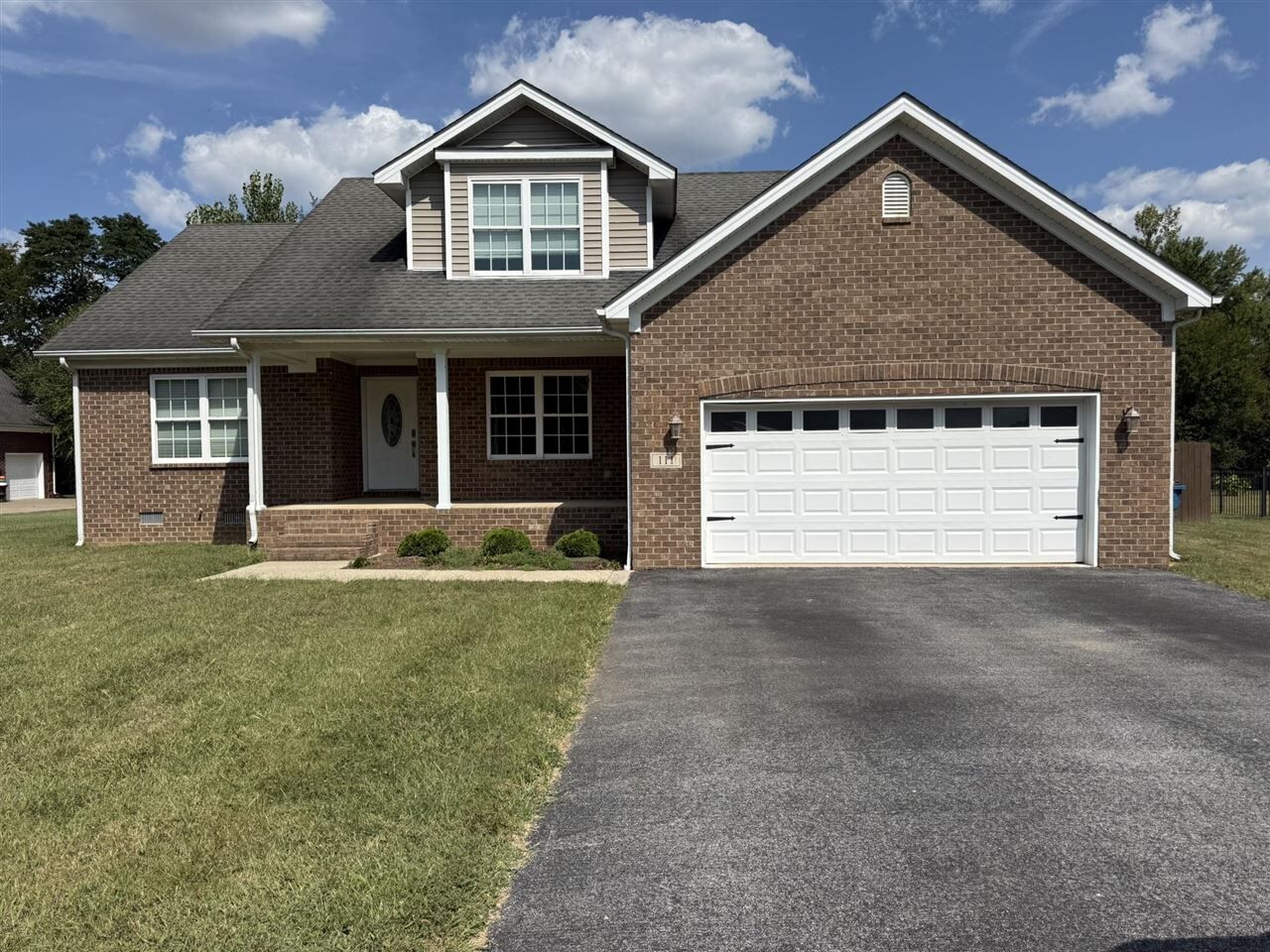 Property Photo:  111 Emerald Court  KY 42171 