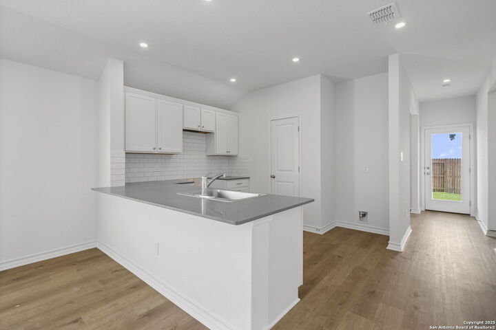 Property Photo:  1547 Estelea Grove  TX 78130 