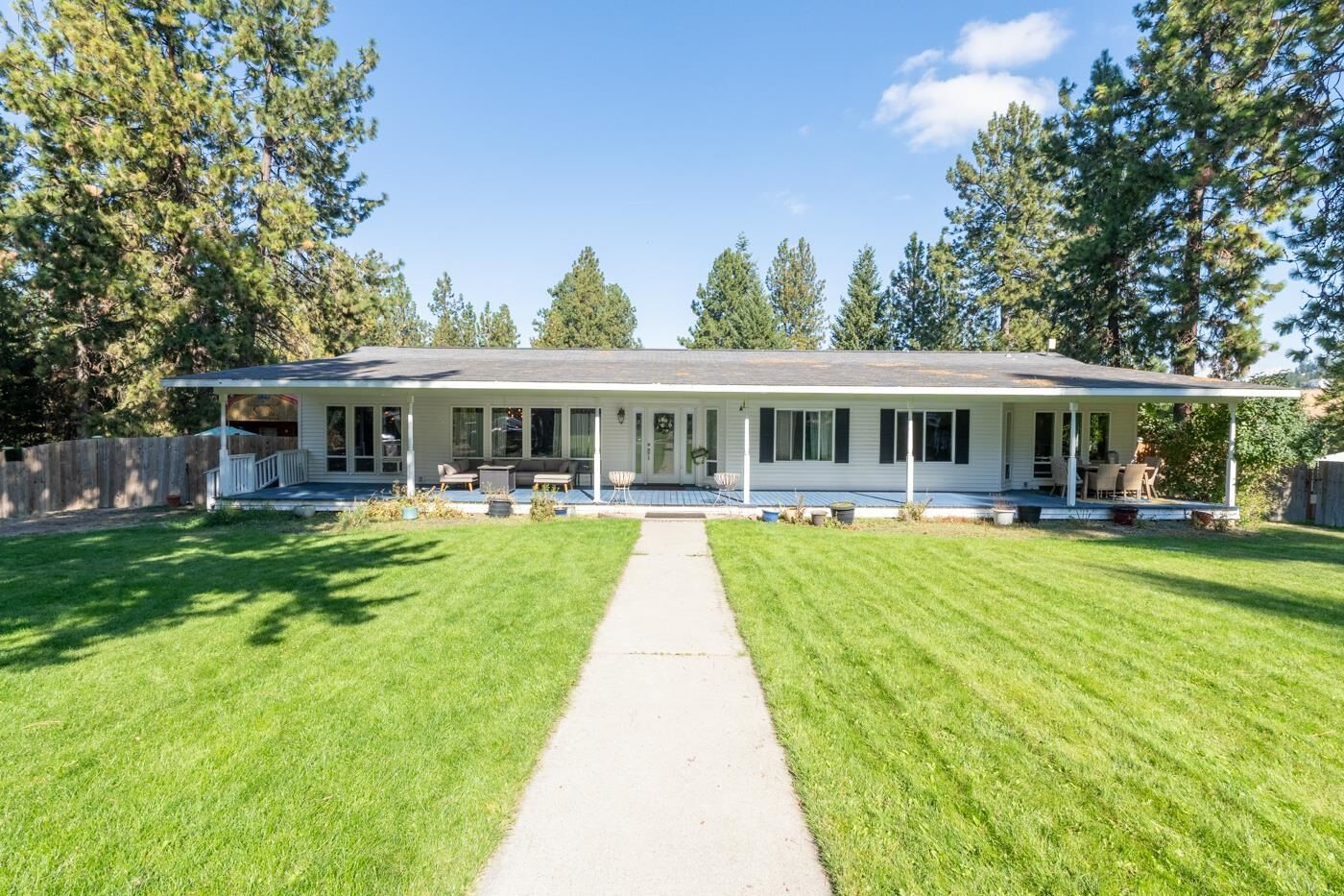 Property Photo: 16802 E Frederick Ave WA 99217