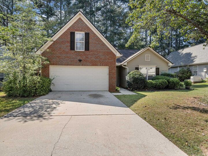 Property Photo:  620 Thornbird Circle  SC 29316 
