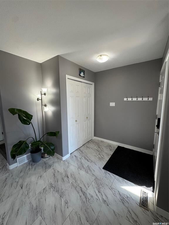 Property Photo:  200 111th Street W A  SK S7N 1T2 