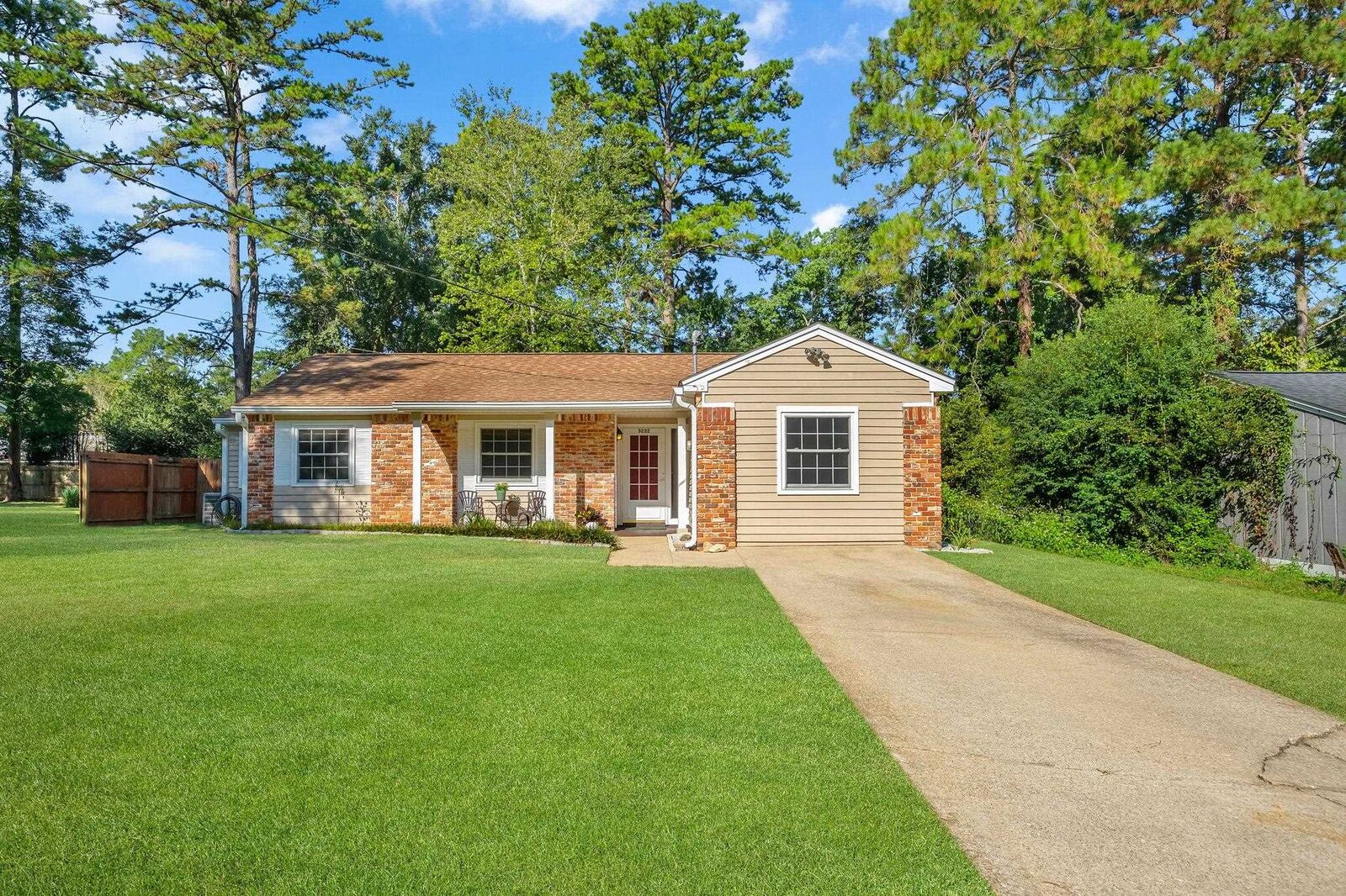 Property Photo:  3232 Arbor Hill Way  FL 32309 