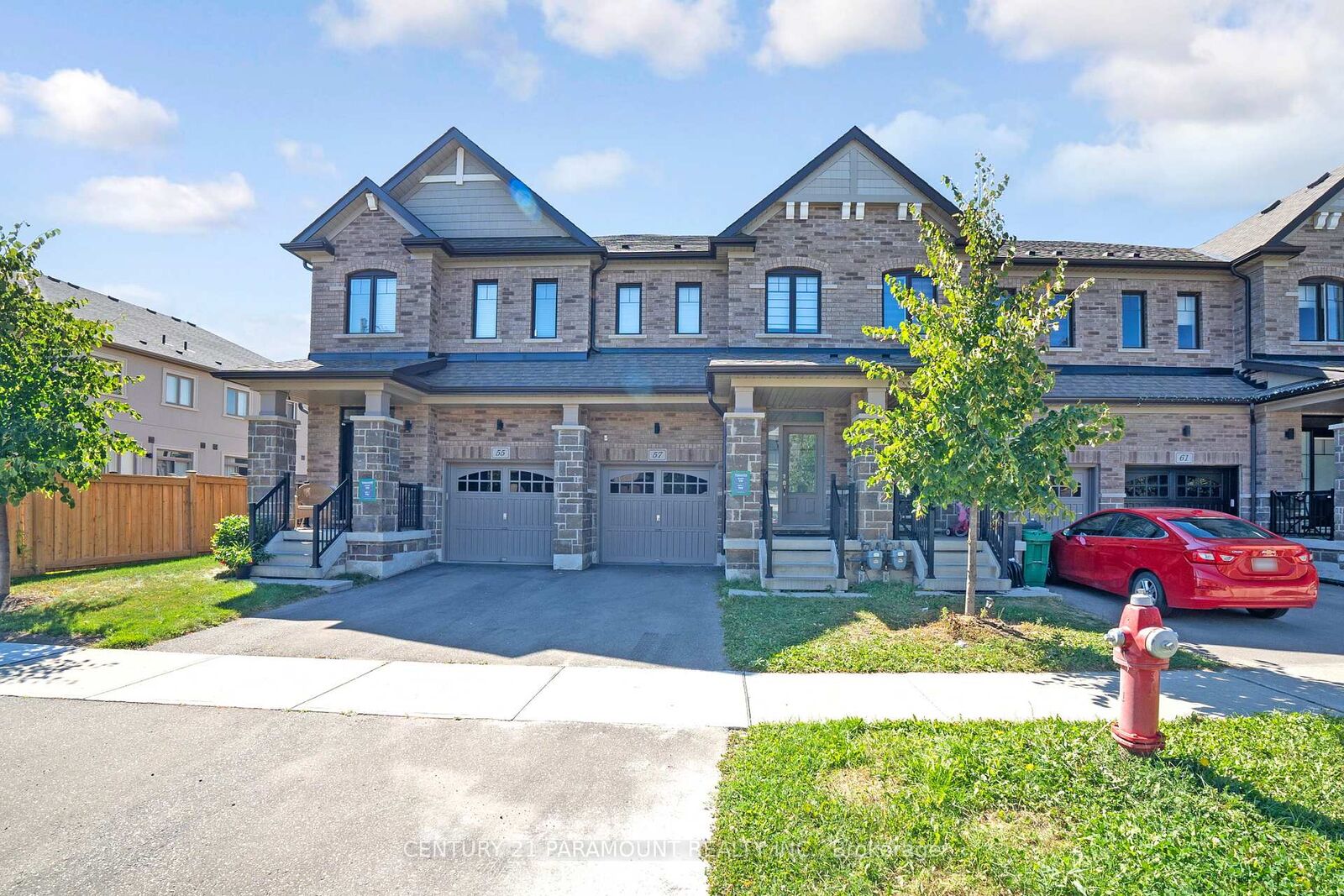Photo de la propriété:  57 Doris Pawley Crescent  ON L7C 4E7 