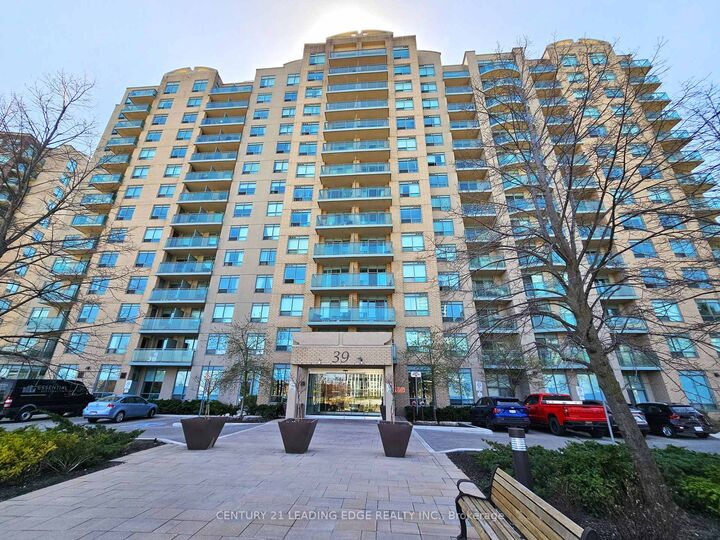 Property Photo:  39 Oneida Crescent 307  ON L4B 4T9 