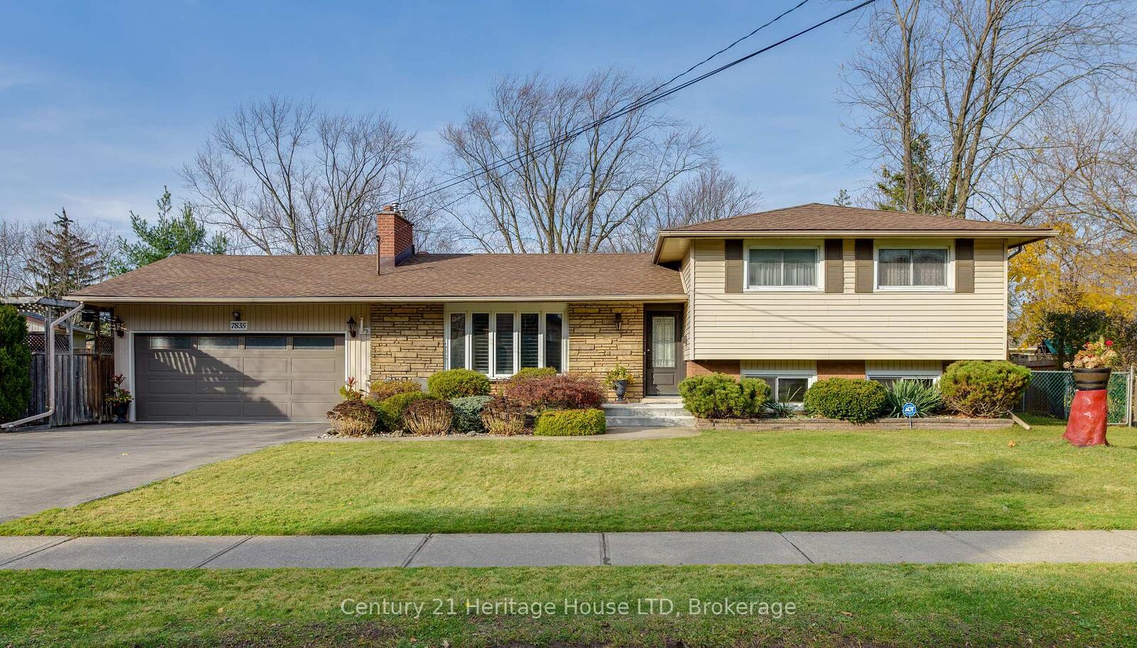 Property Photo:  7835 Rysdale Street  ON L2H 1G5 