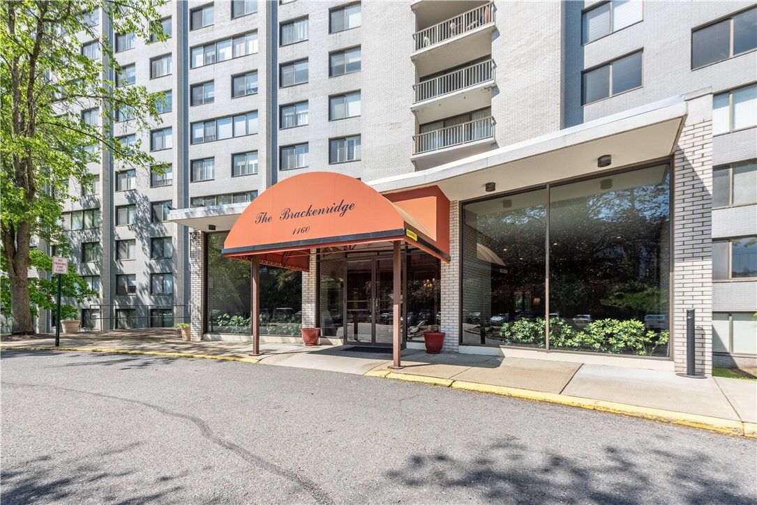 Property Photo:  1160 Bower Hill Rd 901B  PA 15243 