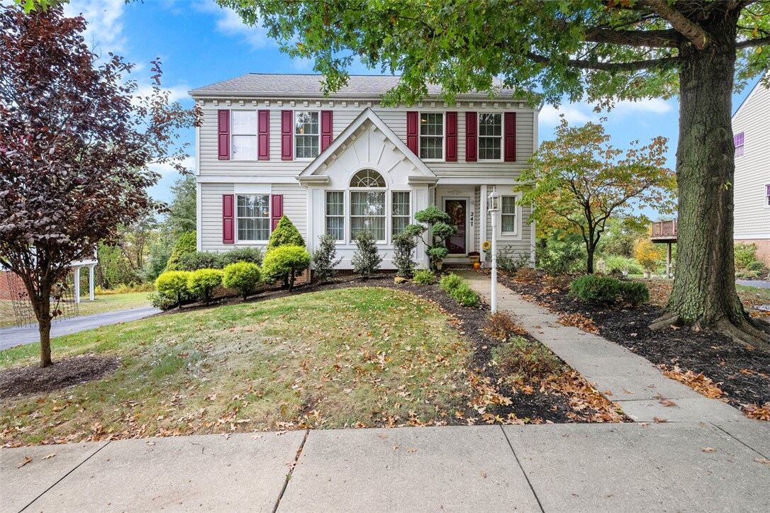 Property Photo:  247 Randy Ln  PA 15108 