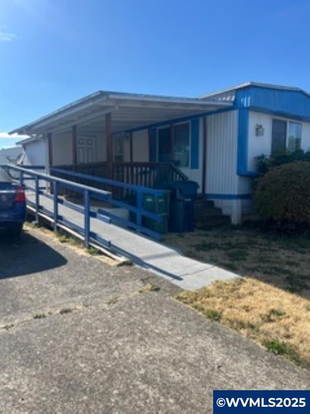 Property Photo:  2150 Laura (#57) St 57  OR 97477