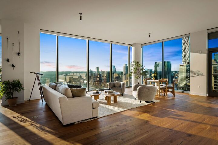 Property Photo:  44 East Avenue 4502  TX 78701 
