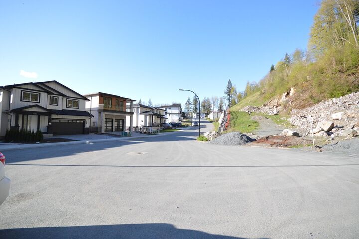 Photo de la propriété:  8593 Forest Gate Drive  BC V4Z 0C7 